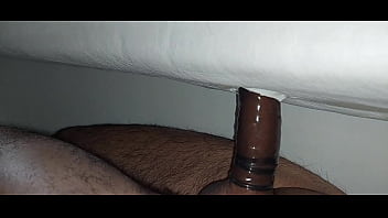 Preview 4 of Perna Grossa - I pierce the mattress with a condom part 1