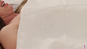 Preview 2 of Porn Butsycom - The Housewife&#039_s Affair II