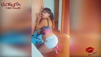 Preview 2 of 3x Porn Letest Fuked - Mamando hasta que termina babeando