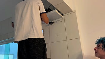 Preview 2 of Alex Hotel - Chamei eles para concertar a Internet e acabei fudendo com os dois
