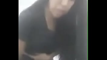 Preview 1 of Nafiya Ali - Espiando