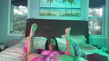 Preview 4 of German Kurdish - Like Feet? Watch me show mine and suck my toes.
