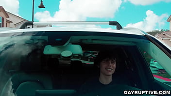 Preview 1 of Sugah Rat Video - Older man Scott Hardy fucks twink Asher Day hardway. Asher Day has always loved thecompany of an older man in bed. He&#039_s met plenty of guys on thehookup apps and met Scott Hardy who fucked him  hardway
