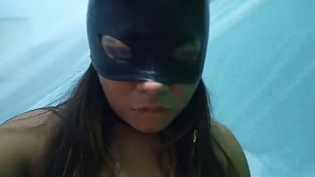 Preview 4 of Mom Beybe - hijastra pecadora seduce a su padrastro con porno casero y una lenceria muy sexy de cuero,  estoy muy caliente y con inmensas ganas de ser follada por un gran pene