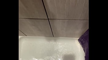 Preview 1 of Tissues Anal - Pissing fun