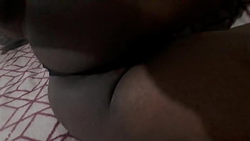 Preview 3 of Selping Sistet - Novinho se exibindo s&oacute_ de calcinha
