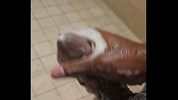 Preview 3 of Brazilian Zoofilia - Washing my dick and cum by accident
