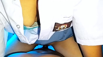 Preview 4 of Repoter Sexs On Tv - Part 2 Siswi SMA Open BO Ngentot Sampai Crot didalam