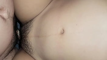 Preview 2 of Hot Sunny Lione - CU&Ntilde_ADA ABRI&Oacute_ LAS PIERNAS Y LE DIJO A SU CU&Ntilde_ADO QUE LA PENETRARA MUY RICO