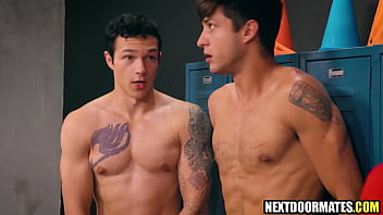 Preview 1 of Renzo Rock Dating - Hot guys suck and fuck coach&#039_s bbc in the lockerroom