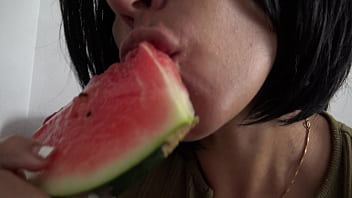 Preview 1 of Mom And Dad Daughter Rape - Horny French Amateur Milf Wats Juicy Watermelon
