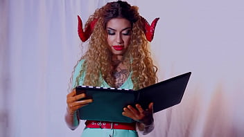 Preview 1 of Super Spicy Hot - Fisting at the Demon Clinic