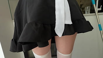 Preview 2 of High D - Horny Maid from Room Service made cock cleaning