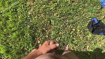 Preview 1 of Lez Lo Rez - cumming outdoors