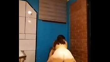Preview 1 of Choti Bachi Pe Xxx - Sexo duro en Motel VIP (termina mojada)
