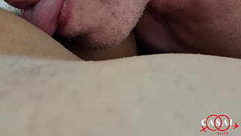 Preview 3 of Dog Xxxgrals - Marido gozou comigo fazendo beijo grego
