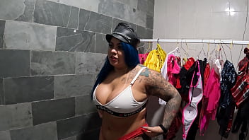 Preview 4 of Karlee Grey Fuck Machine - Andreli Sabatini em um desafio com consolo monstro