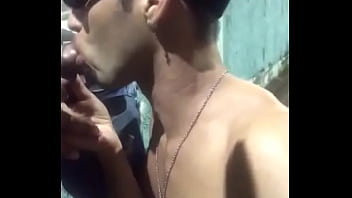 Preview 2 of Rapper Lil Kim Sextape - Mamei o Hetero na sa&iacute_da da boate