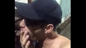 Preview 3 of Rapper Lil Kim Sextape - Mamei o Hetero na sa&iacute_da da boate