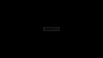 Preview 1 of Kataja Kassni - Girlfriends Shower Together in Bathtub   JUNIKTA
