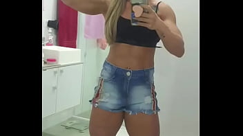 Preview 1 of Xxx Jabardasti Chinese Video - 18mg biodisponivel e vc ainda diz que s&oacute_ tem shape se bolar#gymgirl #goddess #giantess #flexmuscle #femdom #muscle #body...