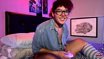 Preview 1 of Waft Pass Com - Estava jogando zelda tears of the kingdom,  mas o tesao n&atilde_o deixou, &nbsp_tive&nbsp_que&nbsp_gozar