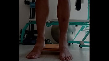 Preview 1 of Namitha Nude Sex Videos - Fully Naked Guy Is Doing His WorkOut (Tom Ondra Motho)