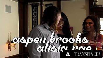 Preview 1 of Jodi Mom Bed - TRANSFIXED - Gorgeous Curvy Trans Aspen Brooks Has Her Bubble Butt Pounded By A Man She Met In A Bar