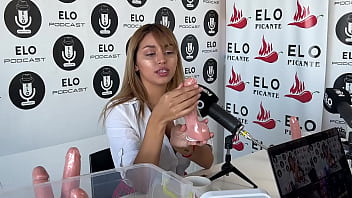 Preview 2 of Hd Pormvideo - ALLYSON ORTEGA PRUEBA LOS JUGUETES DE ELO PODCAST
