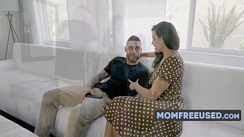 Preview 1 of Indiansexy Video Xxx - Stepmom &amp_ StepCousin Casually Fucked By Dude While Conversing On Dining Table - Penny Barber,  Haley Spades - MomFreeused
