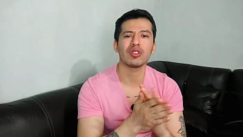 Preview 2 of Tasik Kost - Recibo sexo oral del hijo de 21 a&ntilde_os de mi novia ! A las 3am en la sala ! Relato sexual
