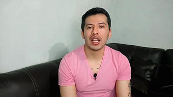 Preview 3 of Tasik Kost - Recibo sexo oral del hijo de 21 a&ntilde_os de mi novia ! A las 3am en la sala ! Relato sexual
