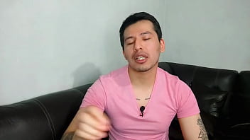 Preview 4 of Tasik Kost - Recibo sexo oral del hijo de 21 a&ntilde_os de mi novia ! A las 3am en la sala ! Relato sexual