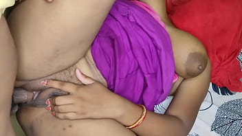 Preview 3 of First Time Romance Girl And Boy - Step mother asked her stepson to pad or after that fuck her pussy hindi audio