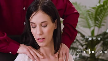 Preview 1 of Mom Family Xx Video Hd - Over Worked Colleagues Fuck On The Desk