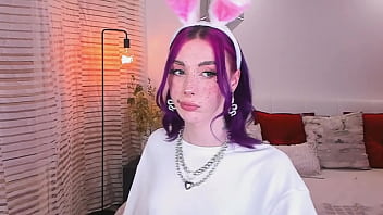 Preview 4 of Fuck His Own Hot Sexy Mom - Let me touch your shirt so I can tell you if it&rsquo_s boyfriend material.