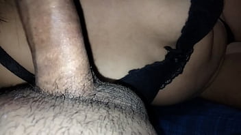 Preview 2 of Give Money And Me Give Sex - Me encanta hacerle oral a mi vecino