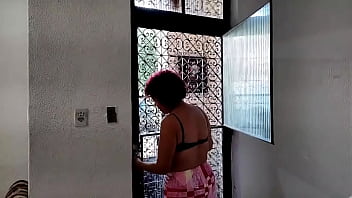 Preview 1 of Karina Kapoor Sex Vodio - Ao chegar na casa do meu amigo e ver que ele estava descansando fudi a buceta da esposa dele ,  mais ele filmou tudo .