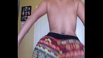 Preview 2 of Teen Aistet - Savana Styles Twerk for her fans Only