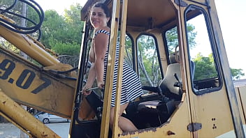 Preview 1 of Any Bunny Proxy In Pakistan - Busty SailorGirl Pissed on a Tractor