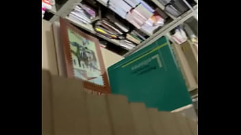 Preview 3 of Docter Pronktub - ninfetinha pagando um boquete na biblioteca da escola