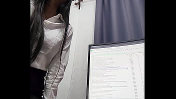 Preview 1 of Jaanwhr Xxx - POV - Por fin encontraste TRABAJO!!!