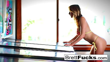 Preview 1 of Isabell Christin - Hot Pinball gaming leads to pussy stuffing by Brett Rossi