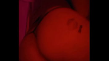 Preview 4 of Dog Animal Fuck Com - Llamando a mi cornudo mientras me cogen rico