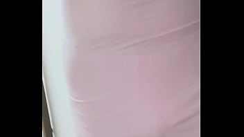 Preview 1 of Wew Xxxc - 【露出】中午楼道女装伪娘自慰：肤色吊带包臀短裙/蕾丝开衫
