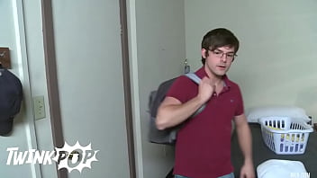 Preview 1 of Zonkewap Serch - Tucker Scott Puts His Laptop Down And Proceed To Fuck His Roommate Brandon Wilde - TWINKPOP