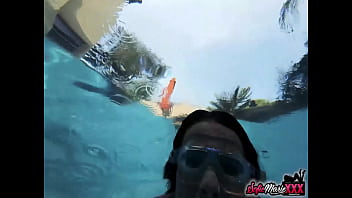 Preview 4 of Horses Grills - Brunette Cougar Sofie Marie Plays Her Pussy While Underwater
