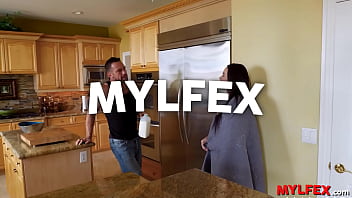 Preview 1 of Old Man Old Lady Sex Video Hindi - Mylfex - Bad Boy Strives to Cum inside his Booty Sister in Law&#039_s Anus