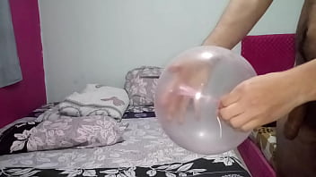 Preview 2 of Mark Kotie - Como hacer una VAGINA ESTRECHA con un cond&oacute_n &iexcl_&iexcl_&iexcl_f&aacute_cil y r&aacute_pido!!!