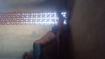 Preview 4 of Free Marijuana - Dei gostoso no meu terra&ccedil_o para o marido da minha amiga